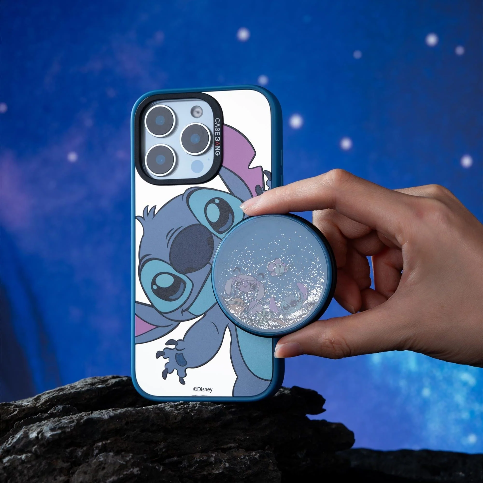 Stitch Sway & Play MagSafe Grip Stand - Image 4